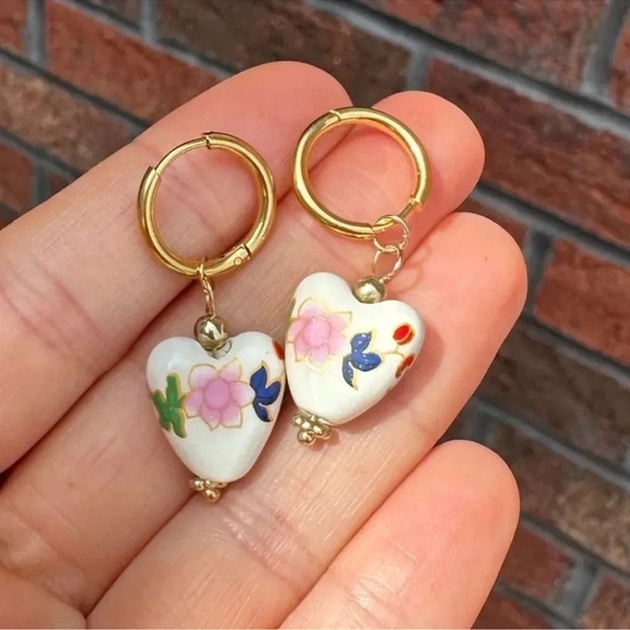 Flower Porcelain Heart Earrings - Picture 1 of 4